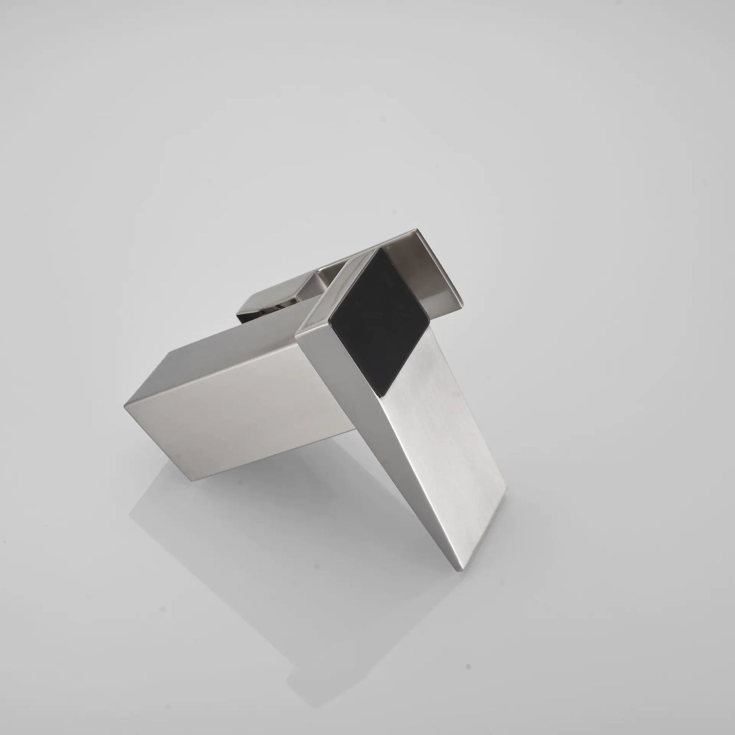 Digital Temperature Display Faucet for Bathroom Sink